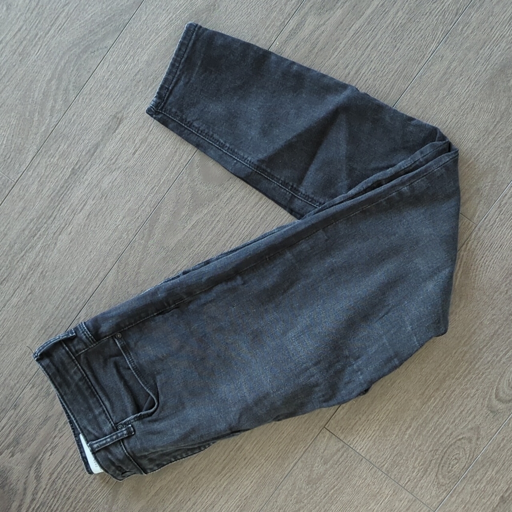 Zara | High Waisted Skinny Jeans 🖤